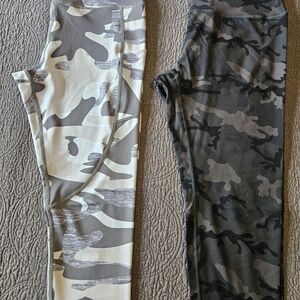 ZYIA Women's Camouflage Capris - Gray and Black